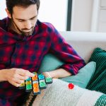 Smartgames Επιτραπέζιο Η αναζήτηση του κόκκινου διαμαντιού (80 challenges) - Image 6