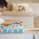 LITTLE DUTCH. Ξύλινο τρενάκι με άσκηση λεπτής κίνησης Forest Friends FSC - Image 5