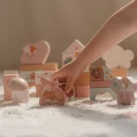 LITTLE DUTCH. Σετ ξύλινα τουβλάκια Fairy Garden FSC - Image 8
