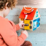 LILLIPUTIENS- Ξύλινο σπιτάκι με κλειδαριές - Image 5