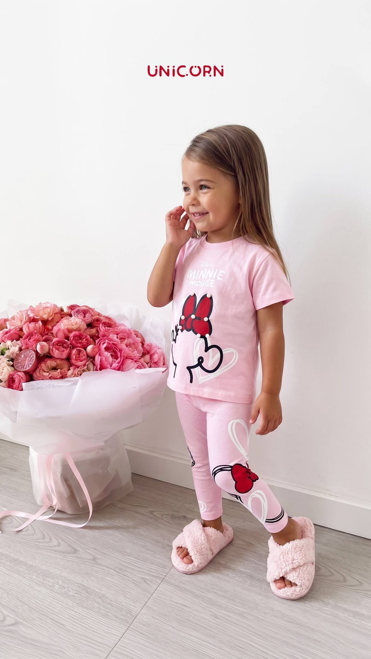 726456171_2161789938001692_1353563268595898210_n Minnie Mouse Παιδικό Σετ - Ροζ - Image 1
