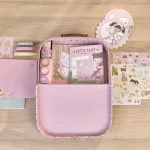 LITTLE DUTCH. Σετ ζωγραφικής - κατασκευών σε βαλιτσάκι Rosa Fairy Garden - Image 5